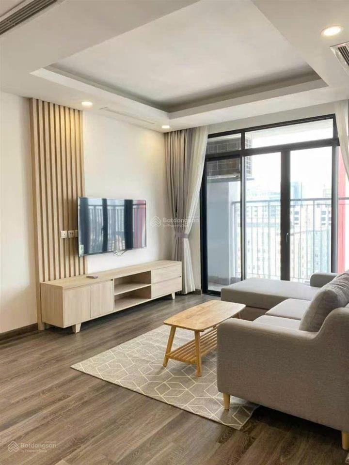 Chính chủ cần bán căn hộ 3 phòng ngủ đầy đủ nội thất cao cấp, chỉ việc xách vali về ở luôn
