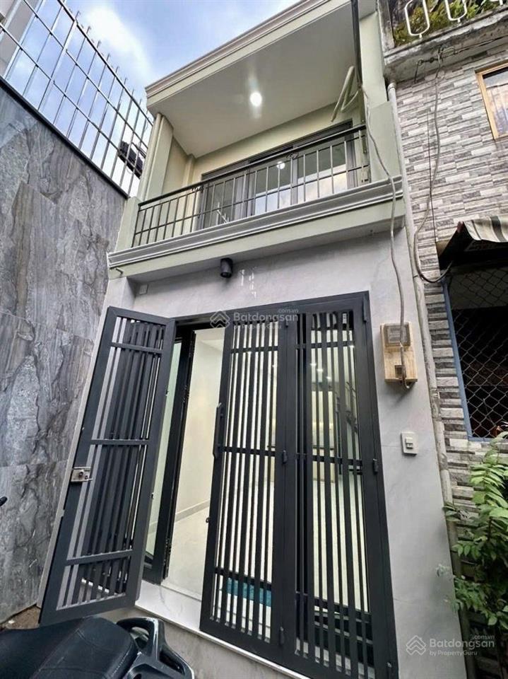 Giảm mạnh 250tr  giá mới 3tỷ150  22m2  2 tầng  chiến lược ,bình tân hẻm 4m