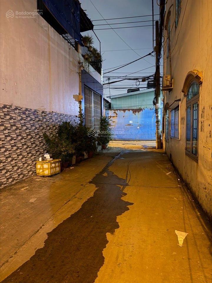 Giảm mạnh 250tr  giá mới 3tỷ150  22m2  2 tầng  chiến lược ,bình tân hẻm 4m