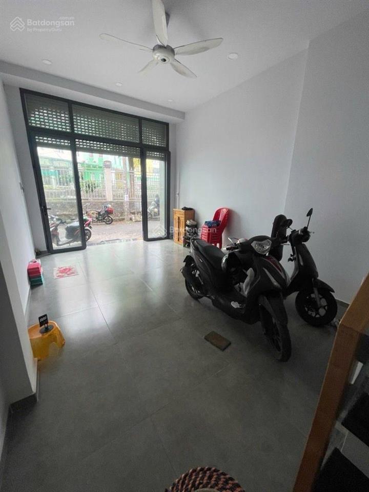 Ngay p.tân sơn nhì  ô tô ngủ trong nhà  shr vuông vức a4  4 x 14m  chính chủ  chỉ 9.3 tỷ