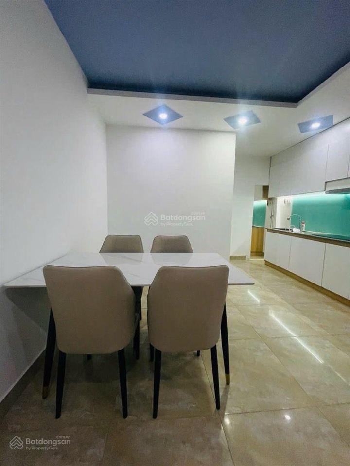 Nhà hai mặt tiền giá tốt  hẻm 8m xe hơi tránh nhau  giáp tận phú  86m  3 tầng chỉ 8,6tỷ