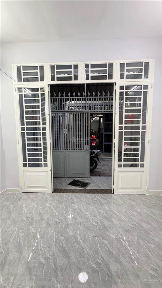 Ngay trung tâm  bình tân cây xăng thanh nga chợ lê văn quới ngã tư bốn xã 32 m2  chỉ 4,1 tỷ