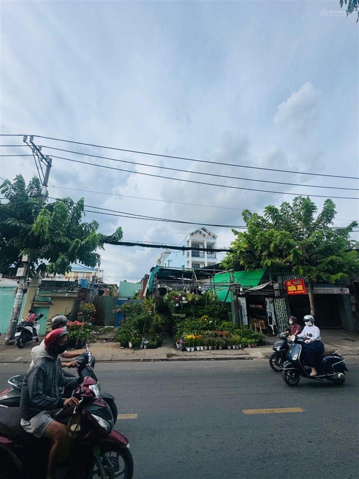 Chủ nhiệt bán giảm thêm 500tr còn 12 tỷ
bán đất mặt tiền 160m2  ngay bệnh viện bình tân dòng