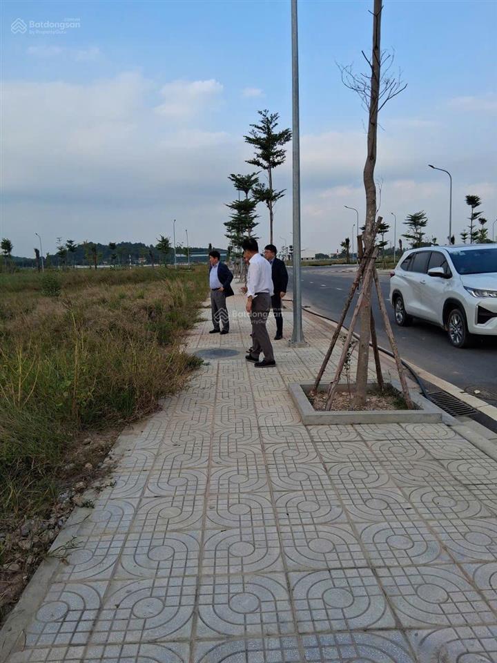 Đất công nghiệp ngay sát sân bay nội bài