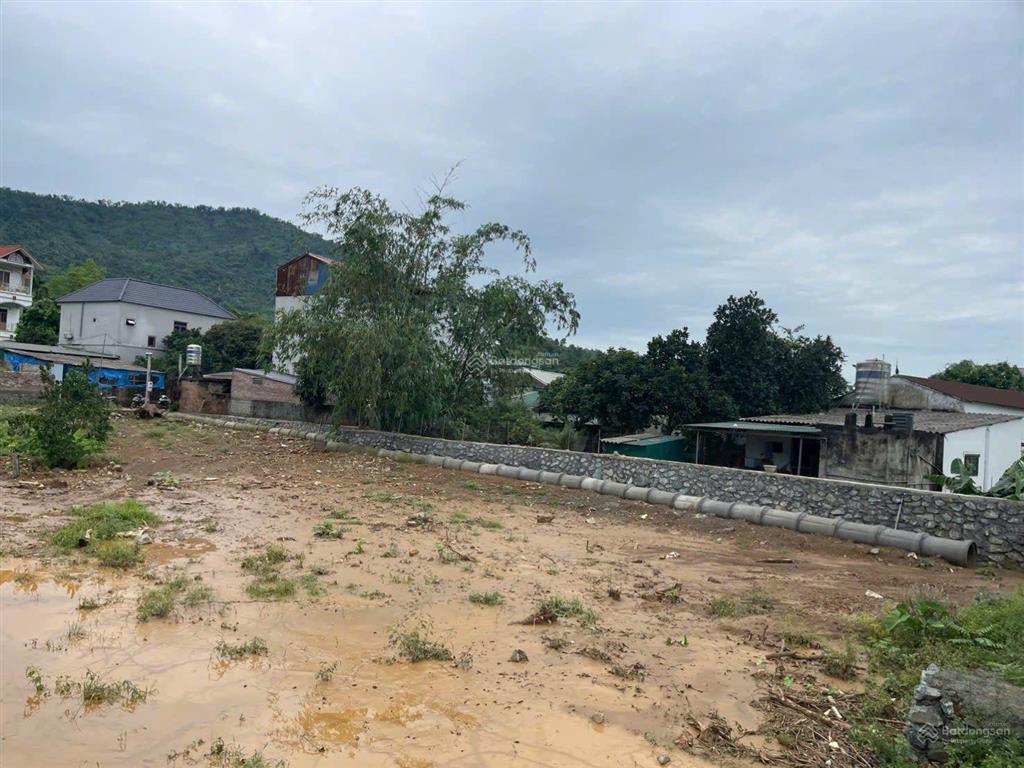 Cần bán siêu phẩm nghỉ dưỡng sát đường hcm mở rộng viu đẹp toàn cảnh đất vệ tinh hòa lạc nữa