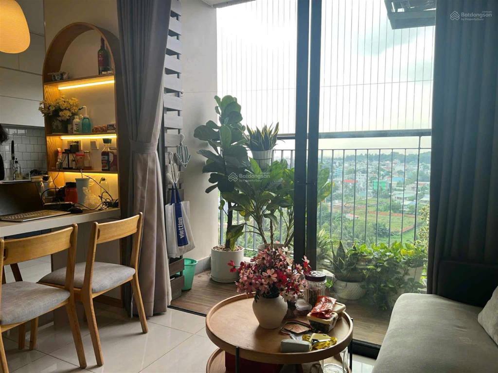 Bán căn hộ ori 3pn+ 92m2 full nội thất tầng trung view thoáng hướng tb, sổ sẵn cc ngay. giá 4tỷ950