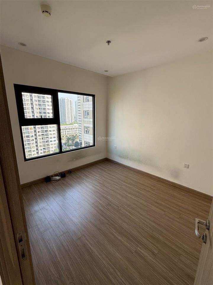 Bán căn hộ 2pn origami 59m2 tầng trung view nội khu hướng đông bắc. nội thất cơ bản. giá 3tỷ030 btp