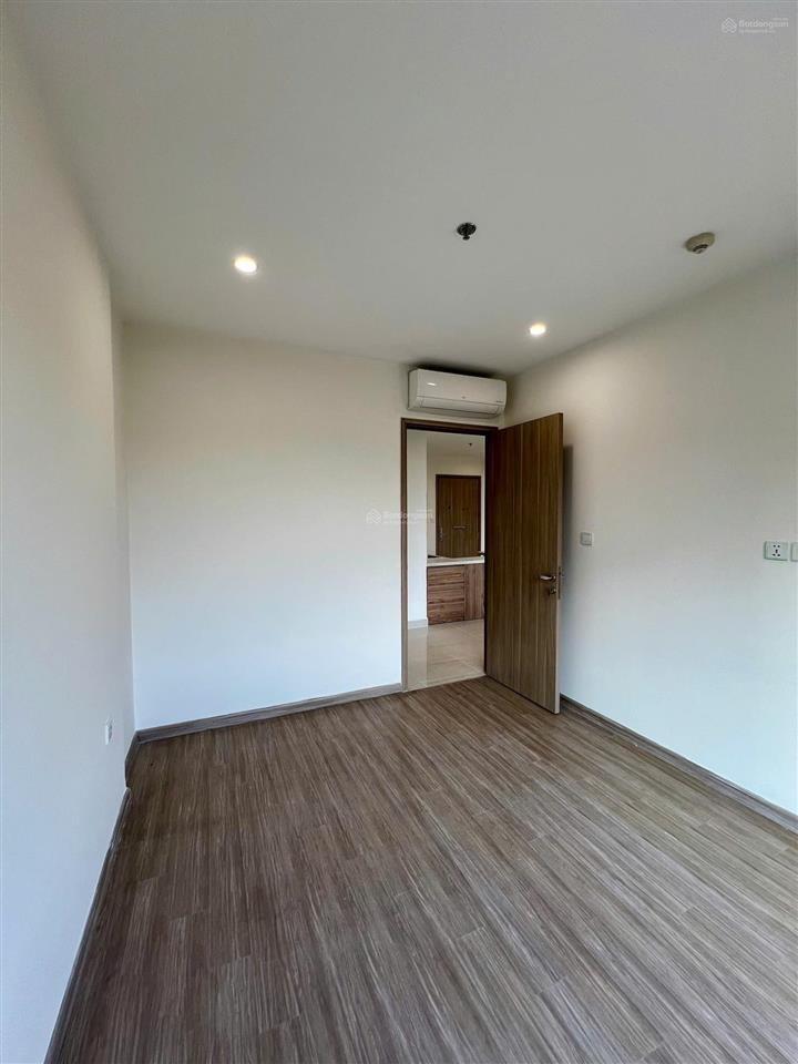 Bán gấp căn 2pn1wc s5 giá chỉ 2ty820 tầng thấp. full nội thất như hình. sổ sẵn có hỗ trợ vay bank