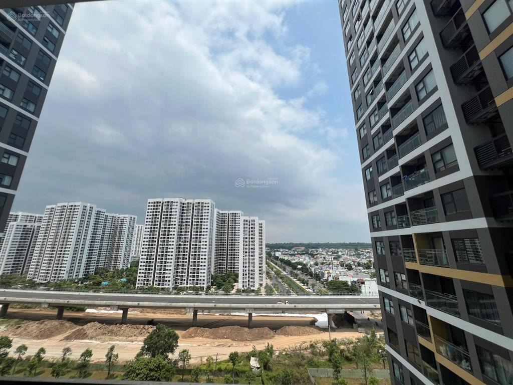 Bán căn góc 2pn+ 69m2 beverly solari| giá chỉ 3ty850 btp| tầng trung view hồ bơi| full nội thất