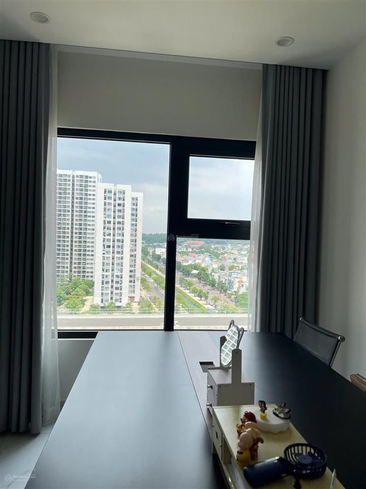 Bán căn góc 2pn+ 69m2 beverly solari| giá chỉ 3ty850 btp| tầng trung view hồ bơi| full nội thất