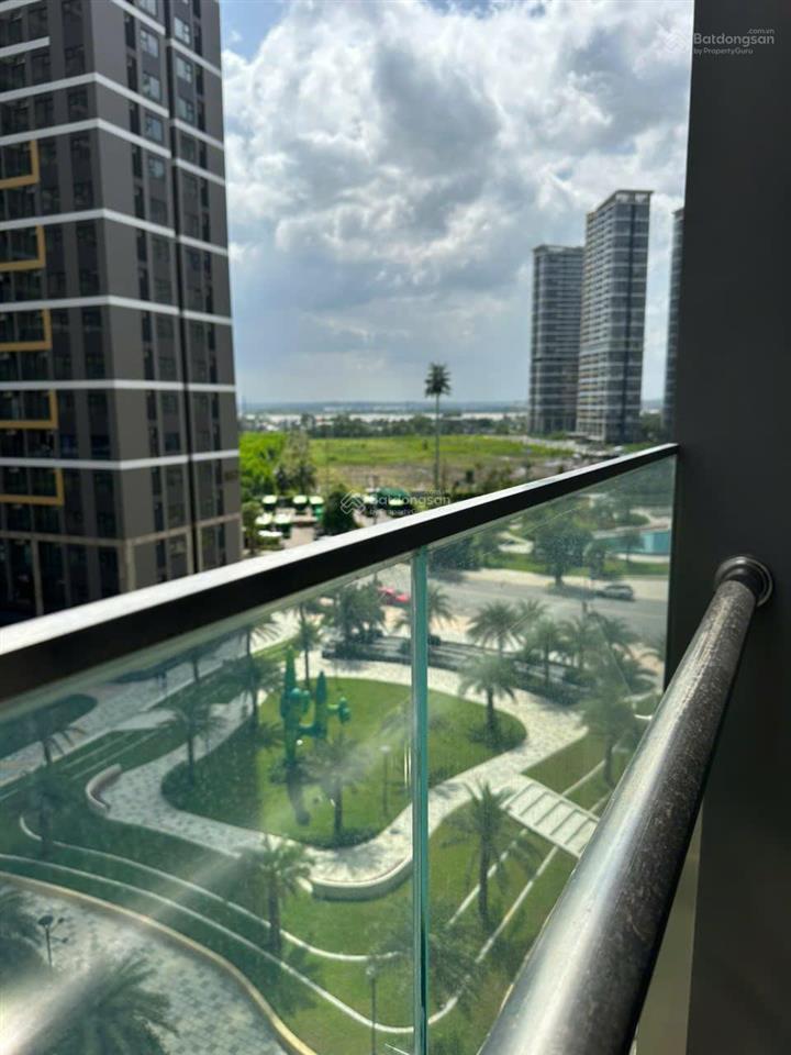 Bán nhanh glory height 1pn+ 46.5m2 |giá chỉ 2ty9 btp và sổ| tầng thấp hướng đb view hồ bơi cực đẹp.