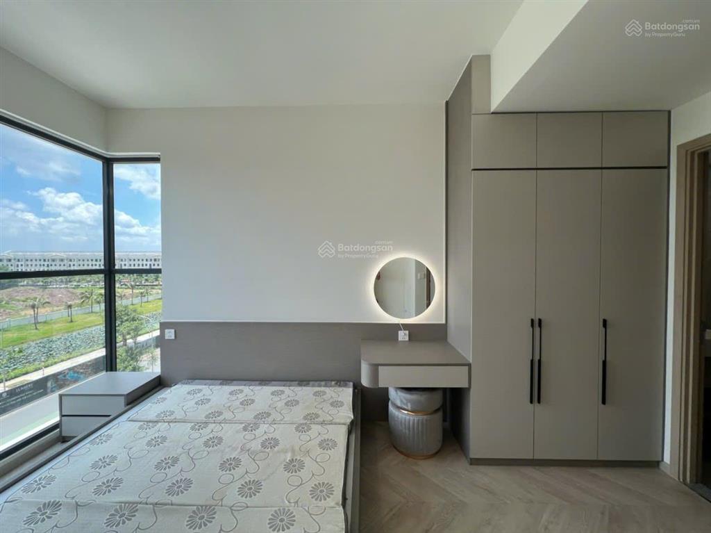 Cắt lỗ 800tr + tặng hết nội thất căn 2pn 72m2 lumiere boulevard. tầng thấp hướng đb. giá 4tỷ4 btp