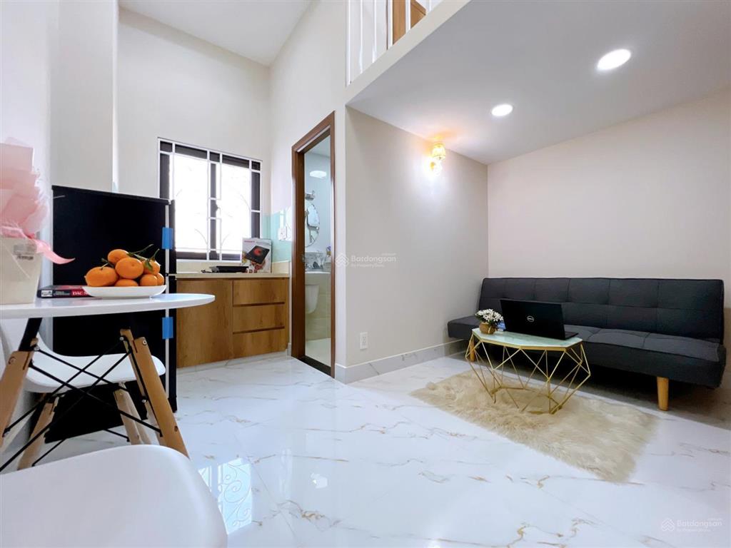 Cho thuê căn hộ duplex mới 100% ngay sư vạn hạnh, quận 10, thang máy, bảo vệ, full nội thất chỉ 7tr