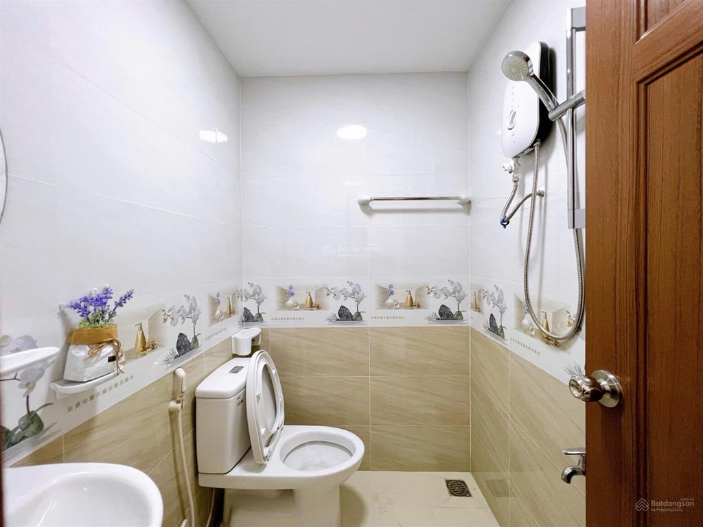 Cho thuê căn hộ duplex mới 100% ngay sư vạn hạnh, quận 10, thang máy, bảo vệ, full nội thất chỉ 7tr