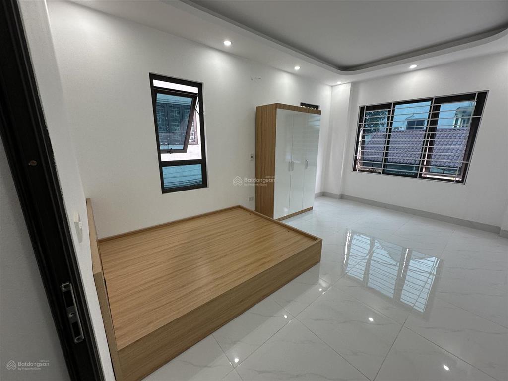 Bán nhà căn góc diện tích 30m2.  0969 341 ***