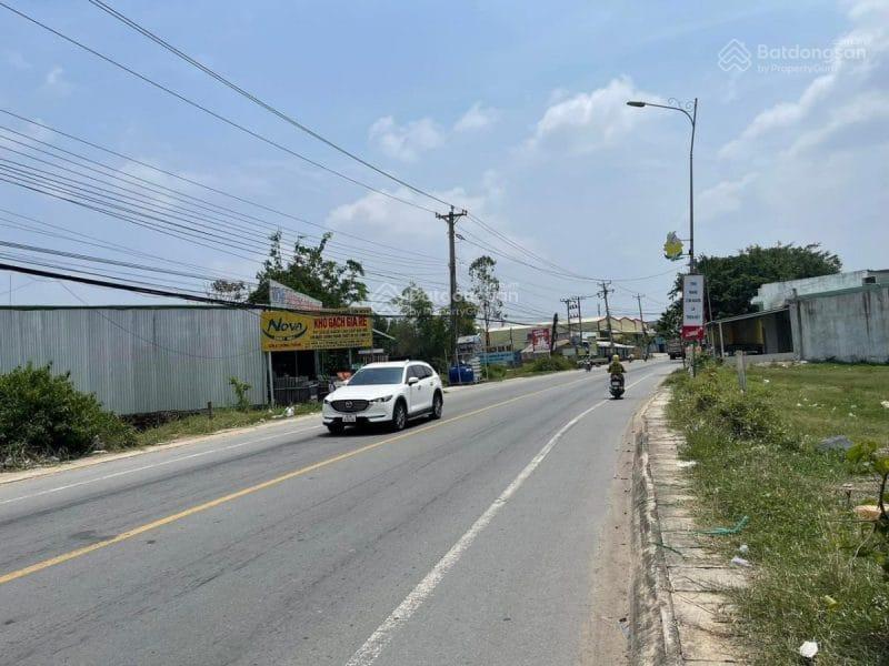 Cho thuê kho, nhà xưởng 1000m2, 200 triệu tại tỉnh lộ 825, đức hoà hạ, long an hot!
