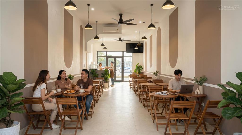 Chuyển nhượng shophouse đối diện vpbh vinhomes vũ yên. 90m2 hoàn thiện 4 tầng. giá 11,x tỷ