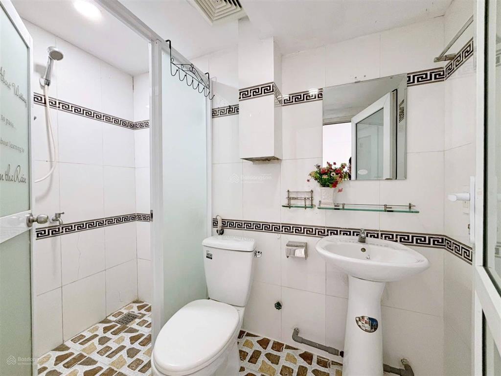 Cho thuê cc mini, 1pn, 1wc, 30m2, 7,2 triệu tại 359 lê văn sỹ, p3, q3, hcm, hàng hiếm!