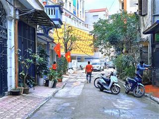 Phân lô cầu giấy  phùng chí kiên  ô tô vào nhà  ở sướng  khẳng định vị thế gia chủ  sổ vuông