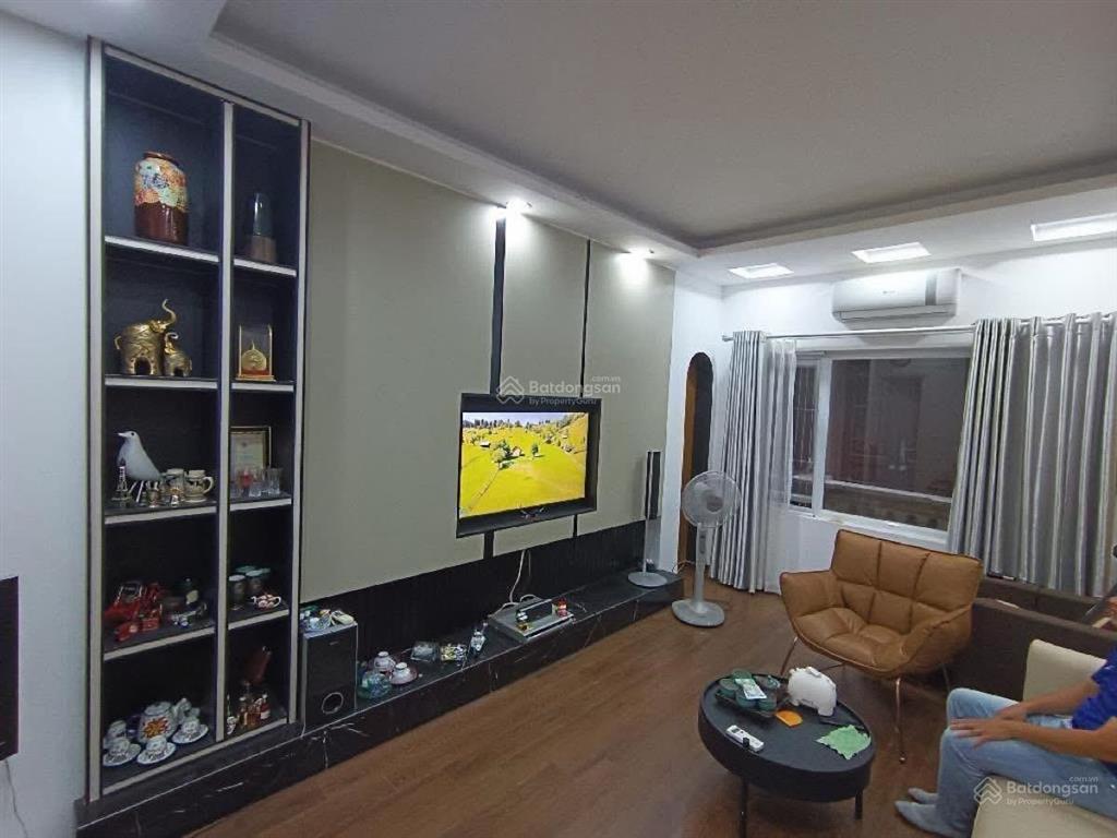 Bán nhà văn cao ba đình | 5 tầng đẹp long lanh | gần hồ tây | 5 bước ra ô tô tránh | giữ tiền cực
