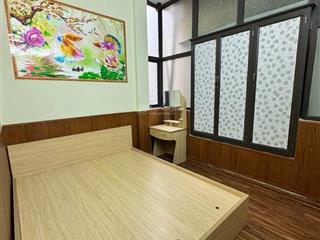 Khâm thiên  nhỏ tiền  sổ riêng  sát phố  4pn đủ công năng  vừa ở vừa cho thuê cực ổn