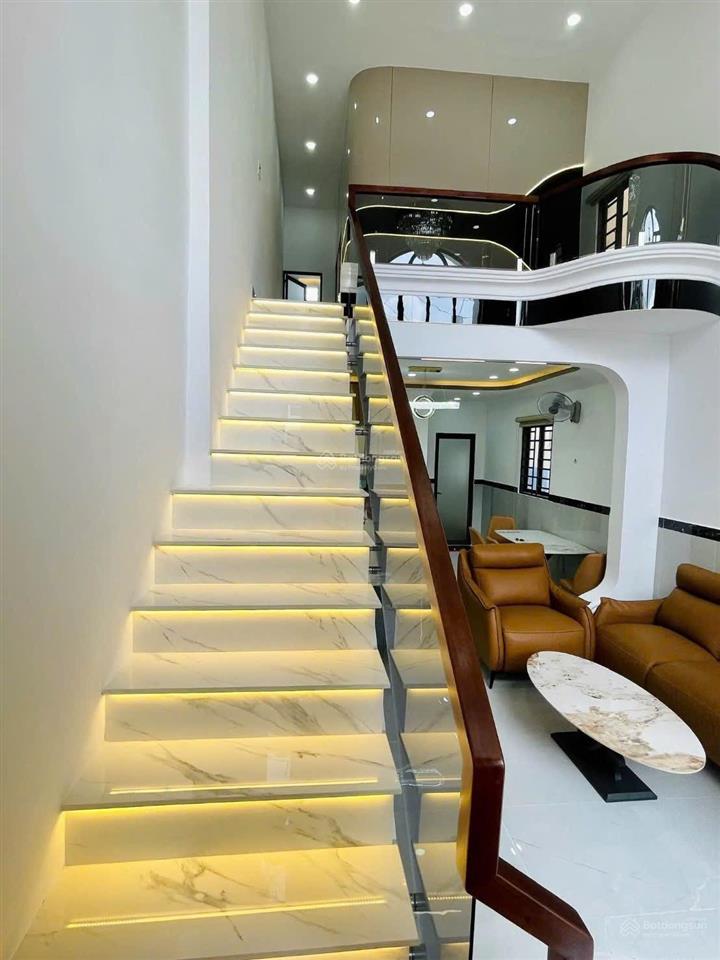 Nhà phố shr phường đông thạnh giá chỉ 2 tỷ 950