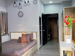 Căn hộ ban công view landmark 81  tân cảng giao d1 bình thạnh