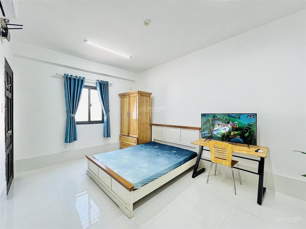 Phòng mới xây thoáng, an ninh gần công viên làng hoa gò vấp