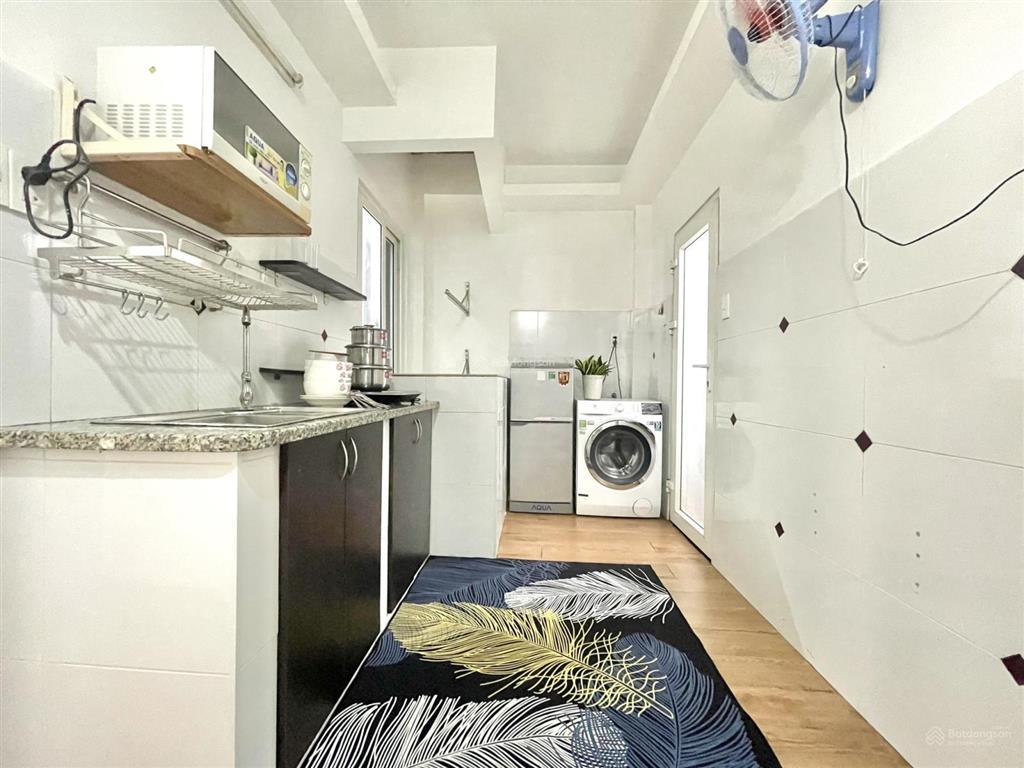 Căn hộ 2pn riêng ngay đặng văn ngữ gần nhà thờ ba chuông