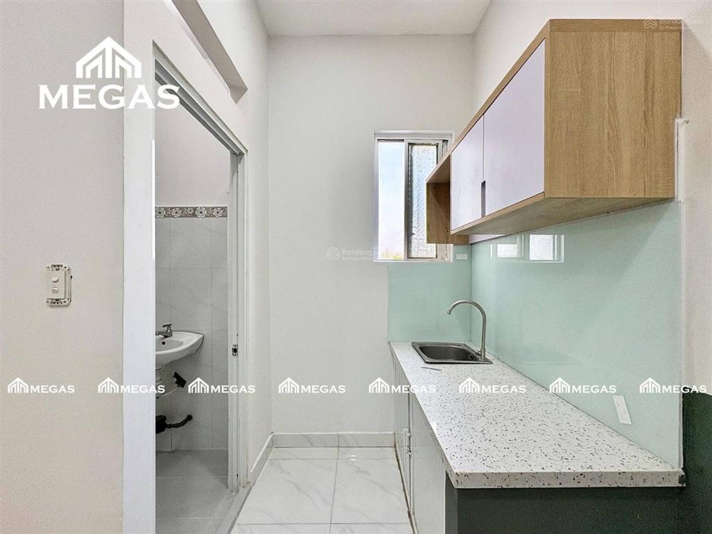 Phòng cửa sổ thoáng xô viết nghệ tĩnh gần ung văn khiêm full tiện nghi