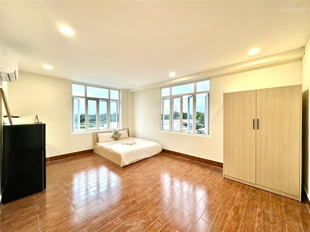 Phòng 25m2 ngay gần bến xe quận 8, cầu chánh hưng, đh kinh tế cs n