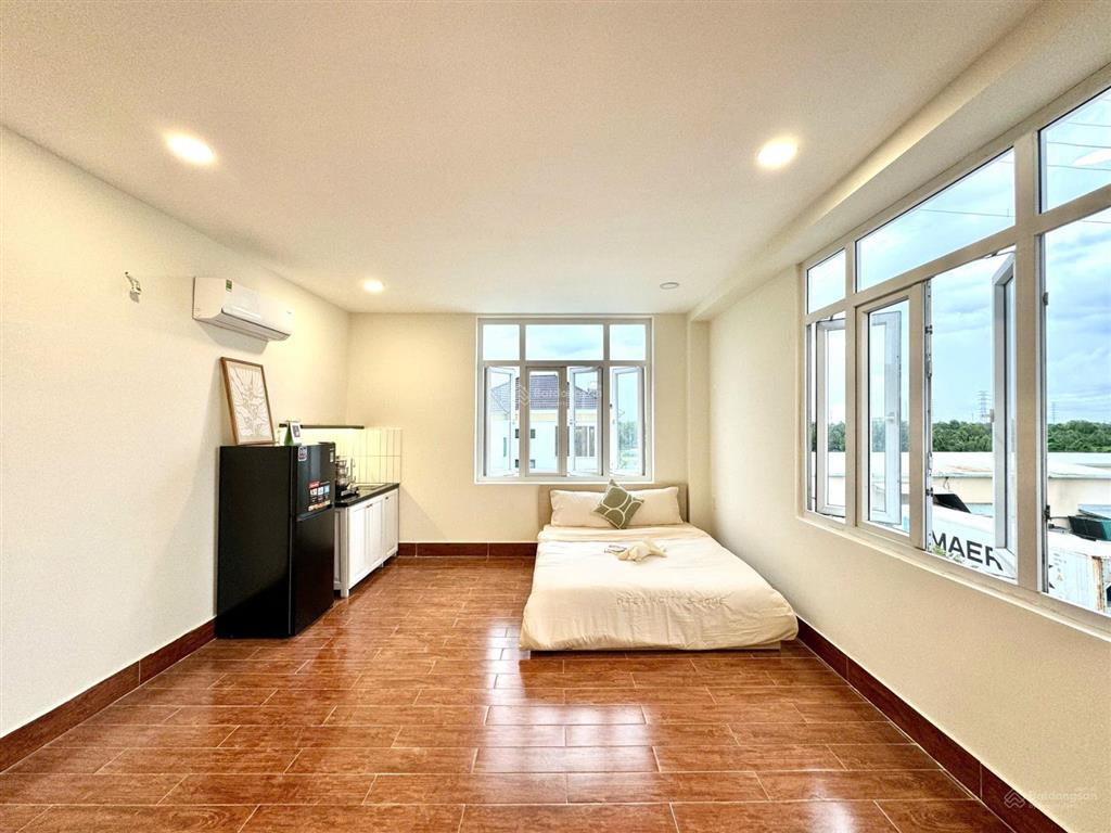 Phòng 25m2 ngay gần bến xe quận 8, cầu chánh hưng, đh kinh tế cs n