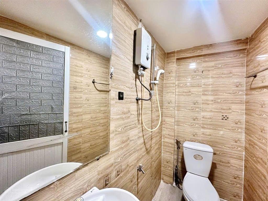 Nhà nguyên căn full nội thất ngay nguyễn thiện thuật, ngã 6 cộng hòa
