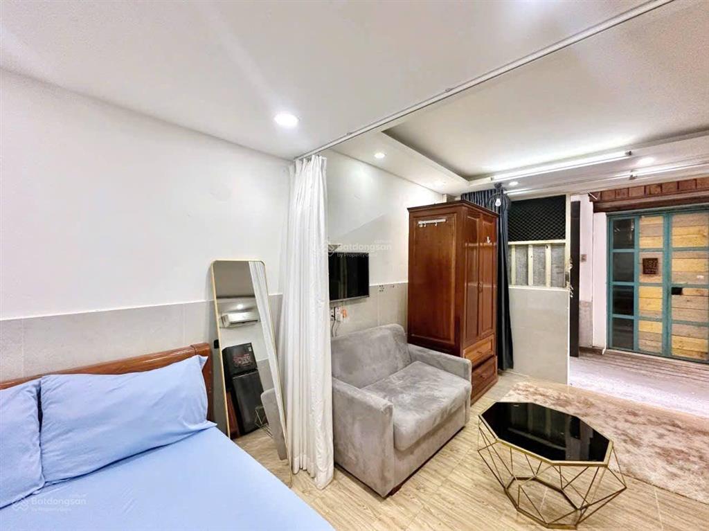 Nhà nguyên căn full nội thất ngay nguyễn thiện thuật, ngã 6 cộng hòa