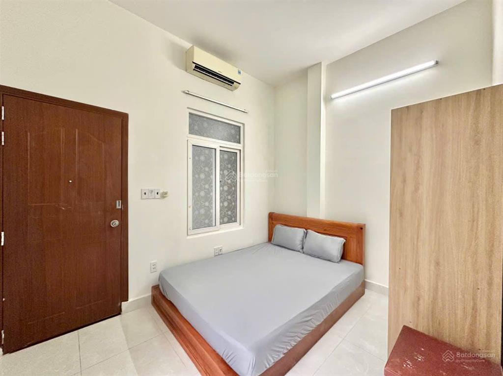 Phòng ban công thoáng, an ninh gần trường đh ufm, cao thắng