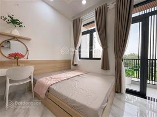 Phòng mới xây ban công thoáng gần đại học hồng bàng tân phú