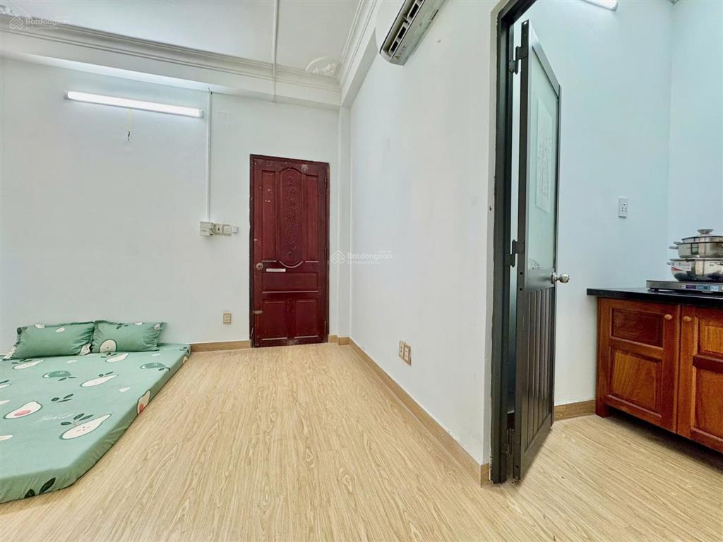Phòng 25m2 an ninh mới xây ngay đại học văn lang, cầu bình lợi