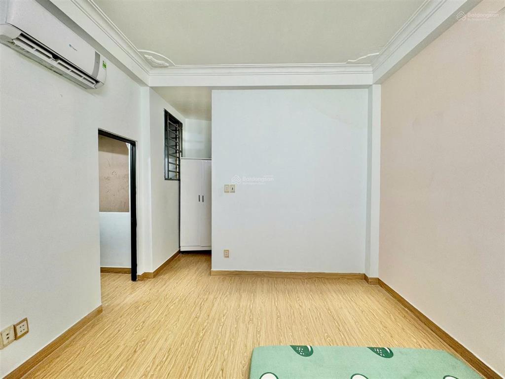 Phòng 25m2 an ninh mới xây ngay đại học văn lang, cầu bình lợi