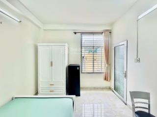 Phòng đẹp thoáng máy giặt riêng gần chợ tân hương tân phú