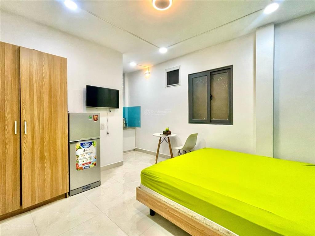 Căn hộ đẹp ban công nguyễn trãi gần nguyễn văn cừ chỉ 5,5 triệu