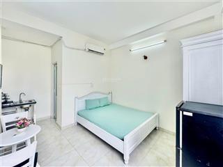 Phòng mới xây siêu thoáng ngay phan huy ích tân bình