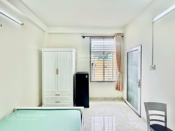 Phòng mới xây siêu thoáng ngay phan huy ích tân bình