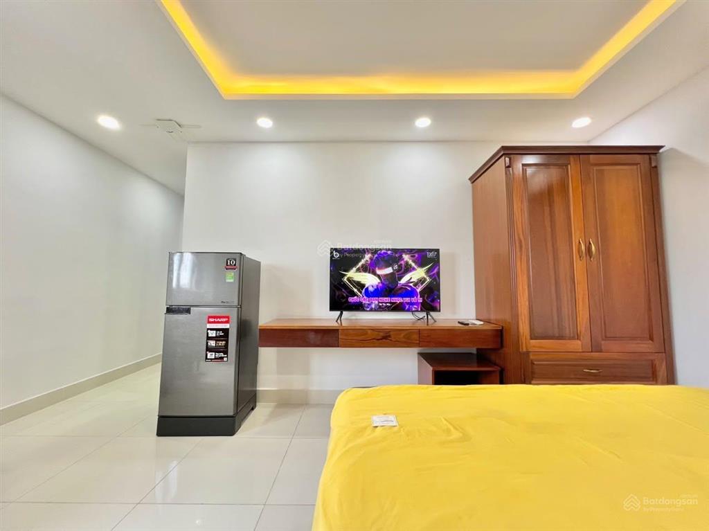 Căn hộ 30m2 thoáng mát an ninh ngay ngã 4 trần quang diệu