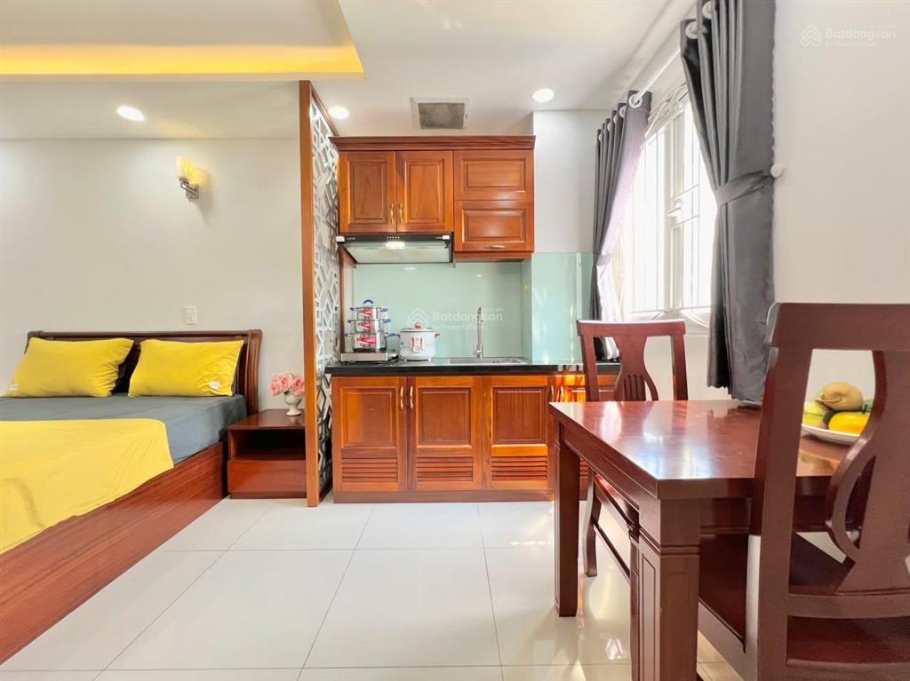 Căn hộ 30m2 thoáng mát an ninh ngay ngã 4 trần quang diệu