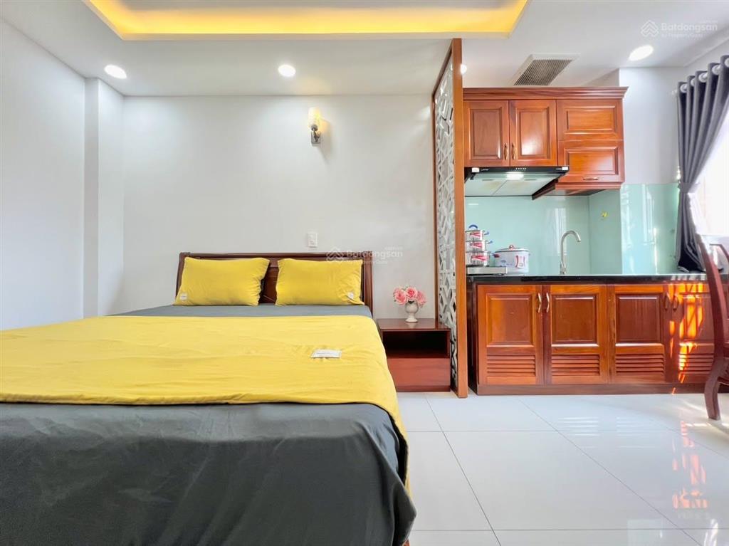 Căn hộ 30m2 thoáng mát an ninh ngay ngã 4 trần quang diệu