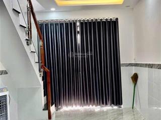 Mua nhà hơn 2 tỷ là đã có hộ khẩu thành phố