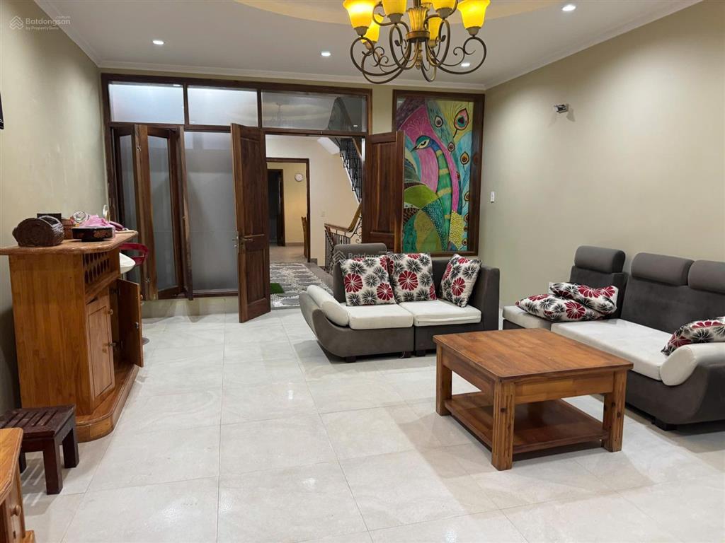 Bán nhanh nhà nguyễn xuân khoát  cách biển mỹ khê 900m