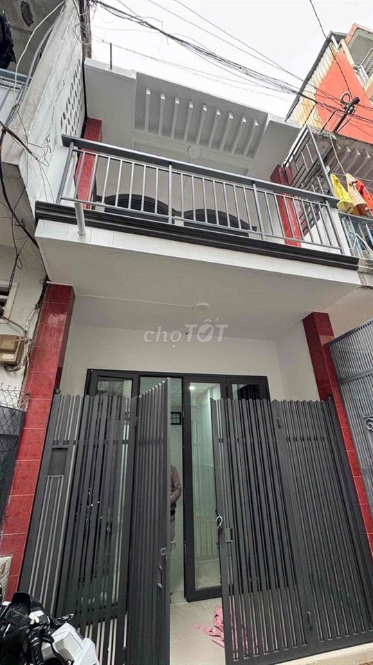 Bán nhà Q10,  đường Nguyễn Duy Dương, ngang 3,5m, pháp lý chuẩn.