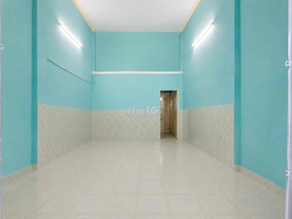 NHÀ 2 MẶT TIỀN - XE TẢI TRÁNH - Q9 - 72M2( 4,5m x 16m) NHỈNH 5TY