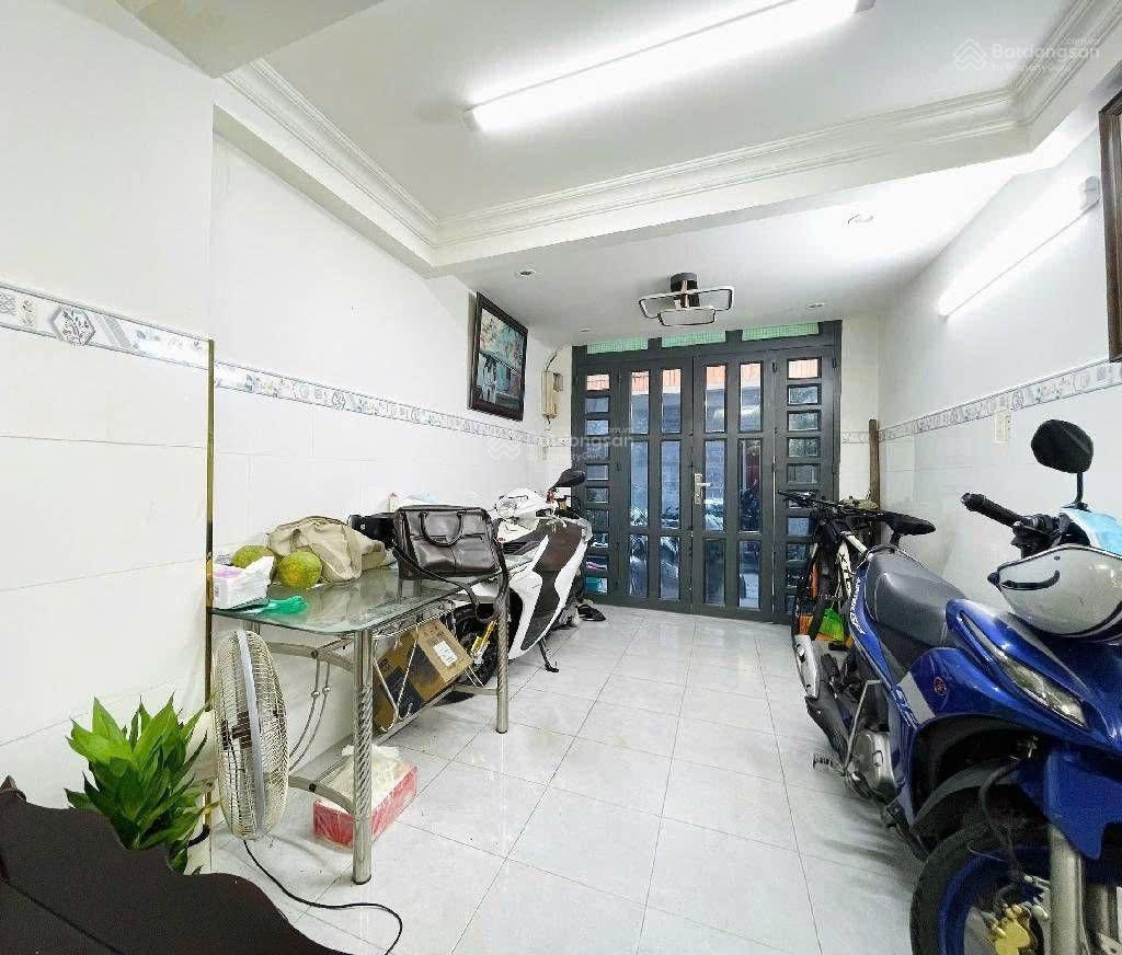 Nguyễn kiệm hxh pn thông phan đăng lưu  nguyễn đình chiểu nhỉnh 6ty